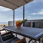 Vip With Pool Villa Makarska